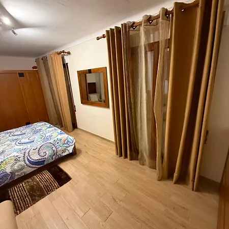 Casa Girao - Local 3*