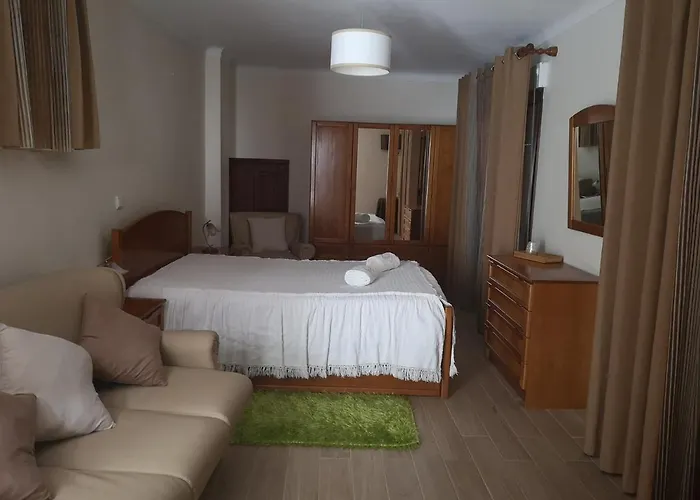 Casa Girao - Local 3*