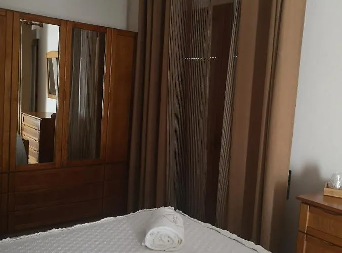 Affittacamere Casa Girao - Local 3*